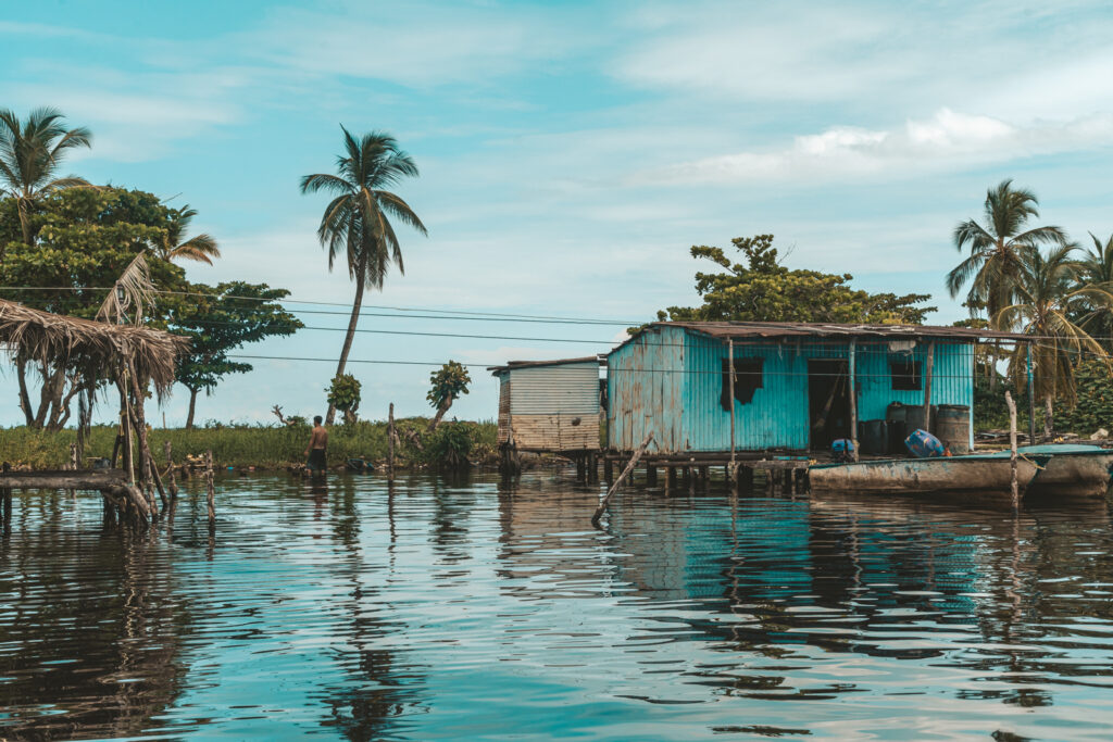 Palafito en Ologá, en el lago de Maracaibo (Zulia). Foto: Aldenix David Ocanto
